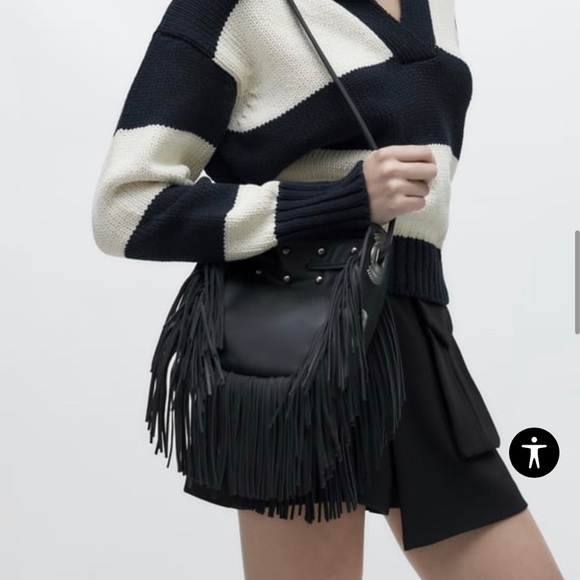 Leather fringed bucket bag - Picture 6 of 17
